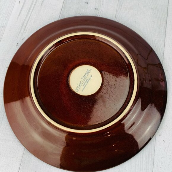 Linden Street WILLOW LANE RUST Embossed Rim Stoneware Lunch Salad  Plates Set 3 - Picture 7 of 9